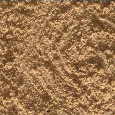 Sol 4944: Mars Hand Lens Imager (MAHLI)
