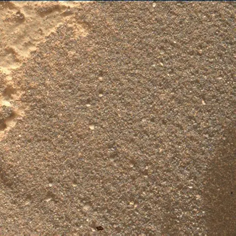 Sol 4944: Mars Hand Lens Imager (MAHLI)
