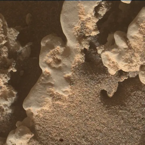Sol 4944: Mars Hand Lens Imager (MAHLI)