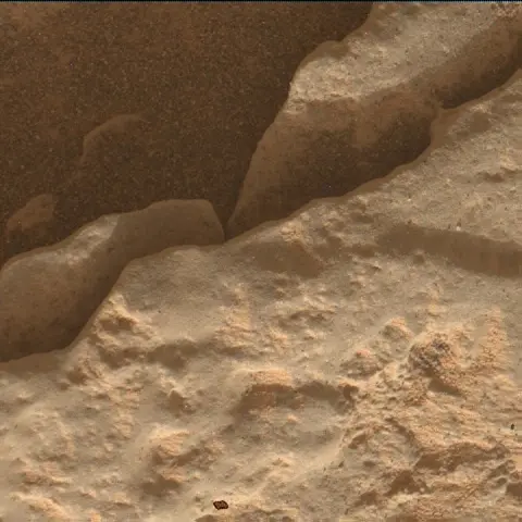 Sol 4944: Mars Hand Lens Imager (MAHLI)