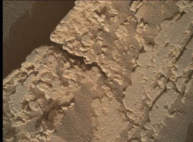 Sol 4944: Mars Hand Lens Imager (MAHLI)