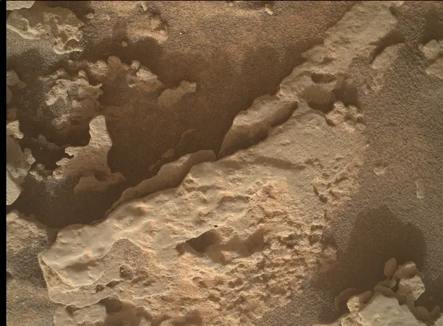 Sol 4944: Mars Hand Lens Imager (MAHLI)