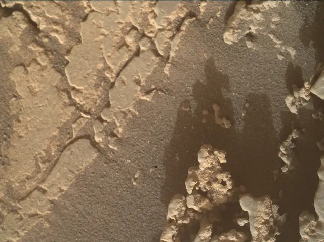 Sol 4944: Mars Hand Lens Imager (MAHLI)