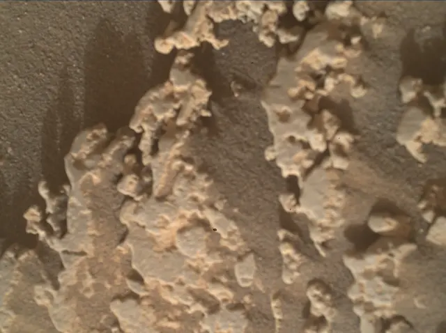 Sol 4944: Mars Hand Lens Imager (MAHLI)
