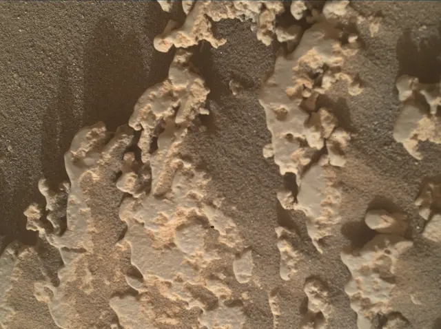 Sol 4944: Mars Hand Lens Imager (MAHLI)
