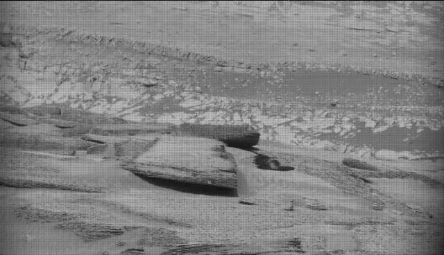 Sol 4945: Mast Camera (Mastcam)