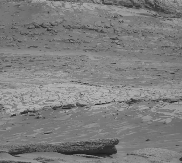 Sol 4945: Mast Camera (Mastcam)