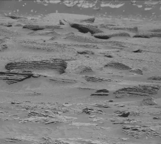 Sol 4945: Mast Camera (Mastcam)