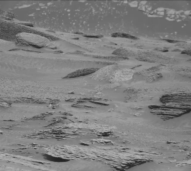 Sol 4945: Mast Camera (Mastcam)