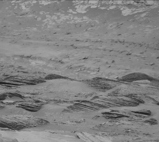Sol 4945: Mast Camera (Mastcam)