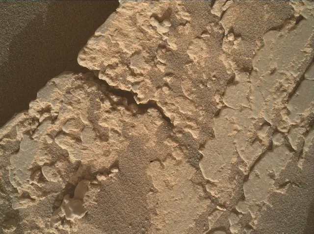 Sol 4946: Mars Hand Lens Imager (MAHLI)