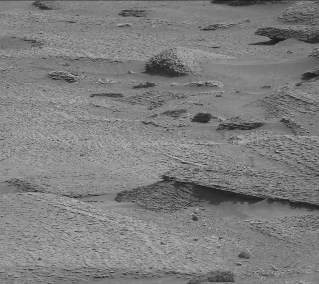 Sol 4947: Mast Camera (Mastcam)
