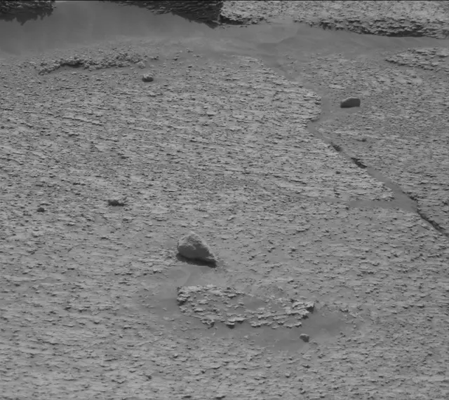 Sol 4947: Mast Camera (Mastcam)