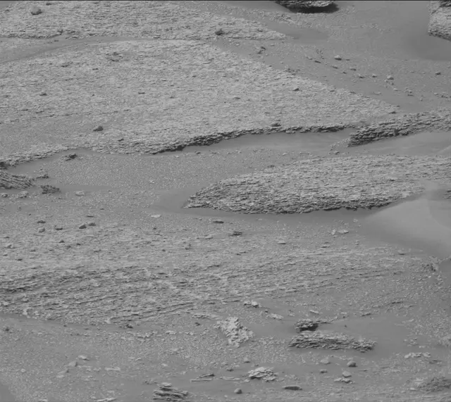 Sol 4947: Mast Camera (Mastcam)