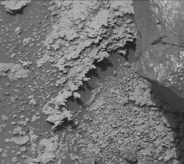 Sol 4947: Mast Camera (Mastcam)
