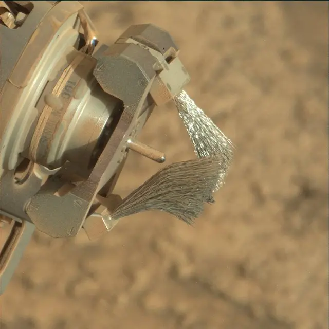 Sol 4947: Mast Camera (Mastcam)