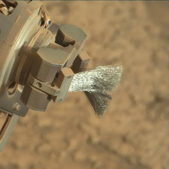 Sol 4947: Mast Camera (Mastcam)