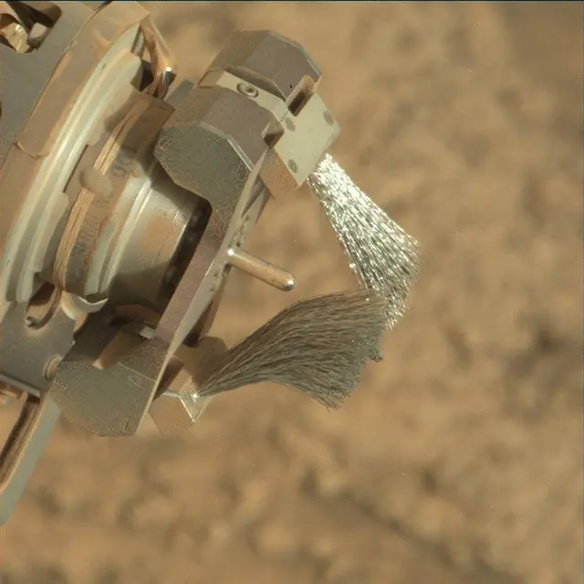 Sol 4947: Mast Camera (Mastcam)