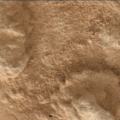 Sol 4947: Mars Hand Lens Imager (MAHLI)
