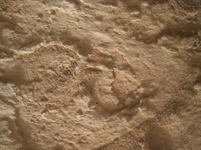 Sol 4947: Mars Hand Lens Imager (MAHLI)