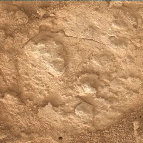 Sol 4947: Mars Hand Lens Imager (MAHLI)