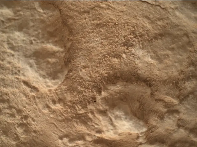 Sol 4947: Mars Hand Lens Imager (MAHLI)