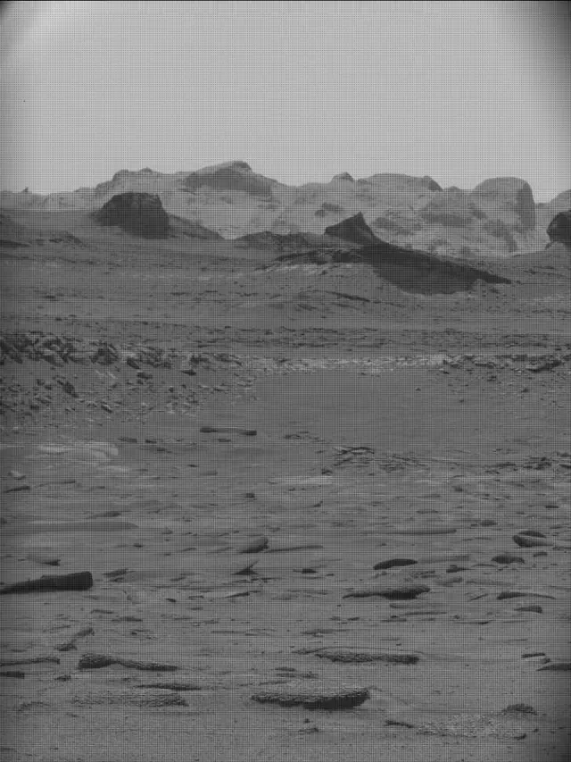 Sol 4949: Mast Camera (Mastcam)