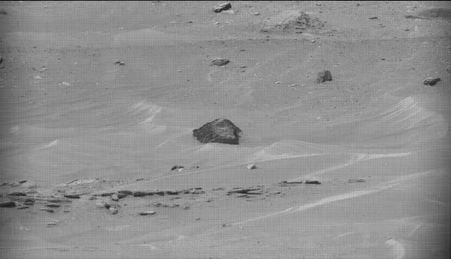 Sol 4949: Mast Camera (Mastcam)