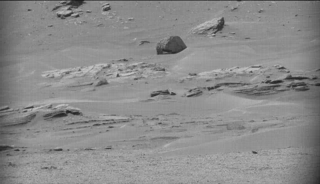 Sol 4949: Mast Camera (Mastcam)