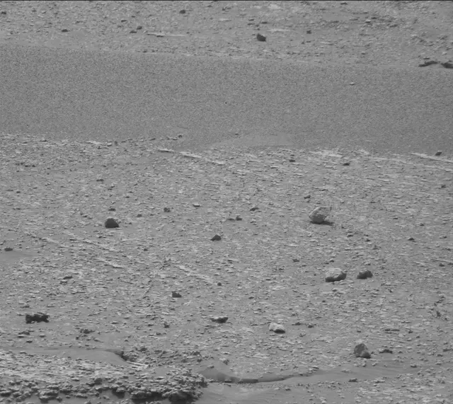 Sol 4949: Mast Camera (Mastcam)