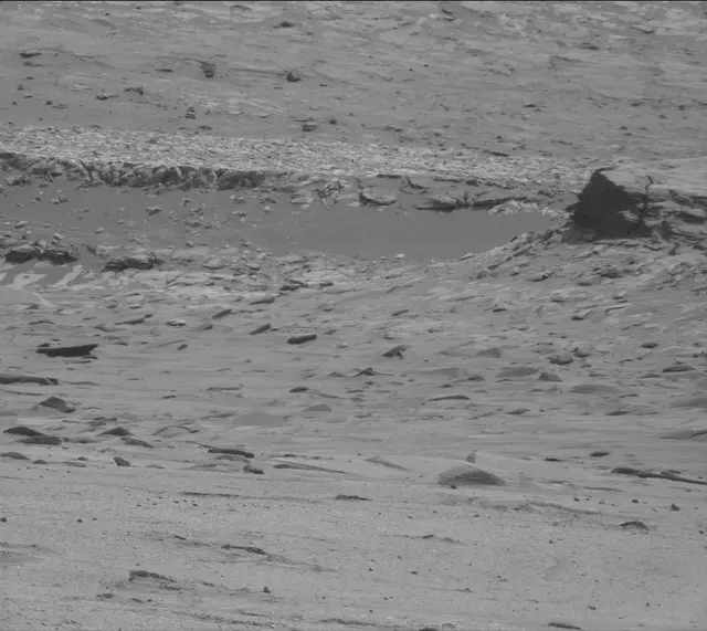 Sol 4949: Mast Camera (Mastcam)