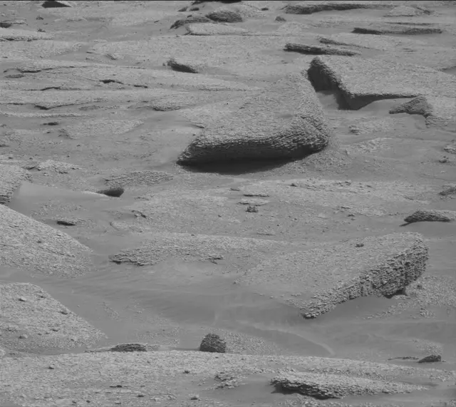 Sol 4949: Mast Camera (Mastcam)