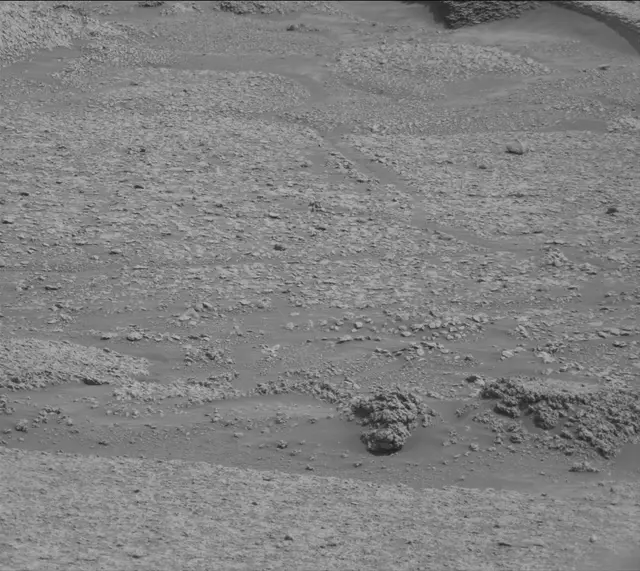 Sol 4949: Mast Camera (Mastcam)