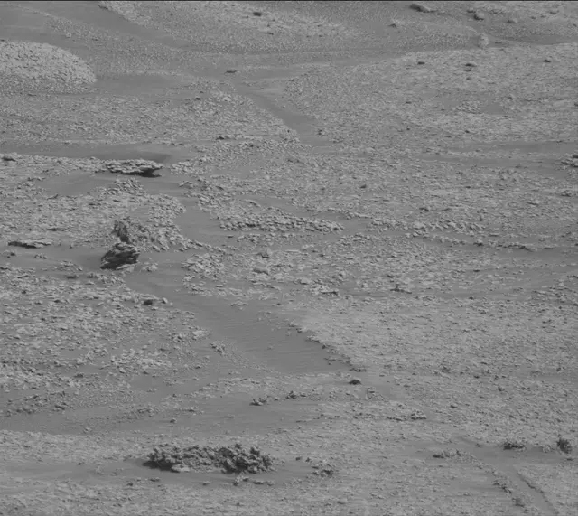 Sol 4949: Mast Camera (Mastcam)