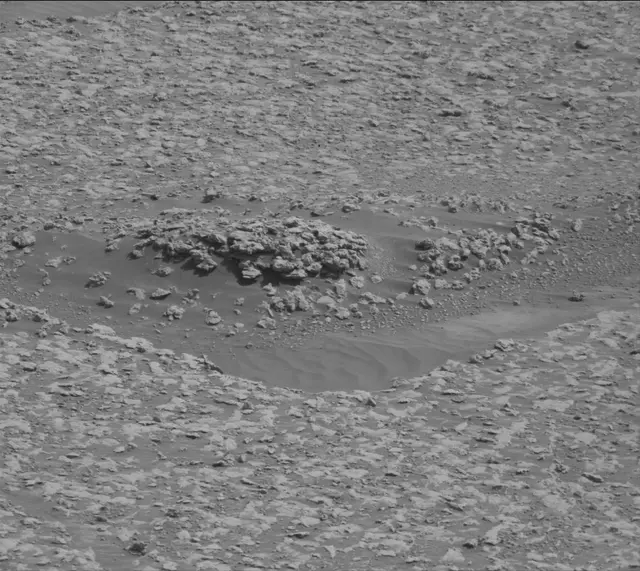 Sol 4949: Mast Camera (Mastcam)