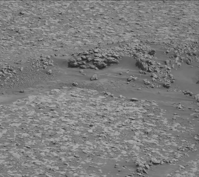 Sol 4949: Mast Camera (Mastcam)
