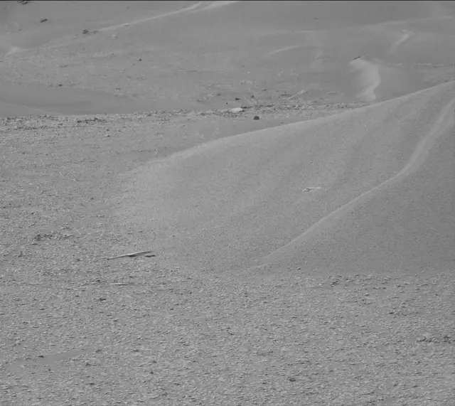Sol 4949: Mast Camera (Mastcam)