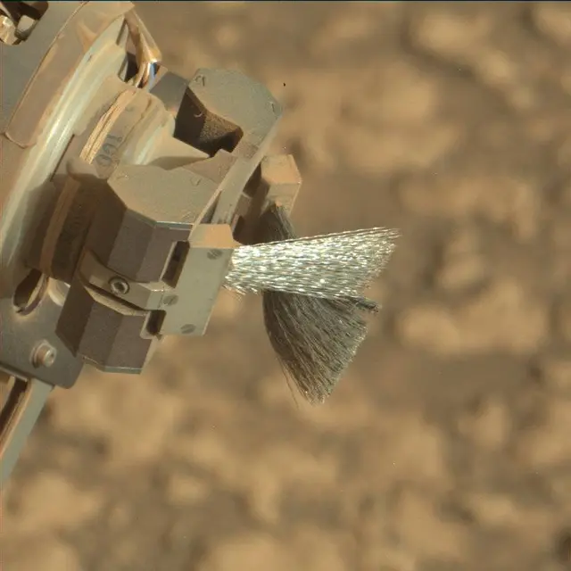 Sol 4949: Mast Camera (Mastcam)