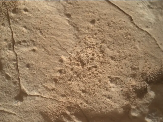 Sol 4949: Mars Hand Lens Imager (MAHLI)