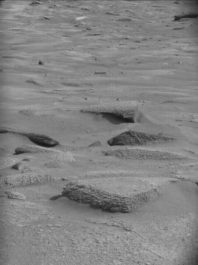 Sol 4950: Mast Camera (Mastcam)