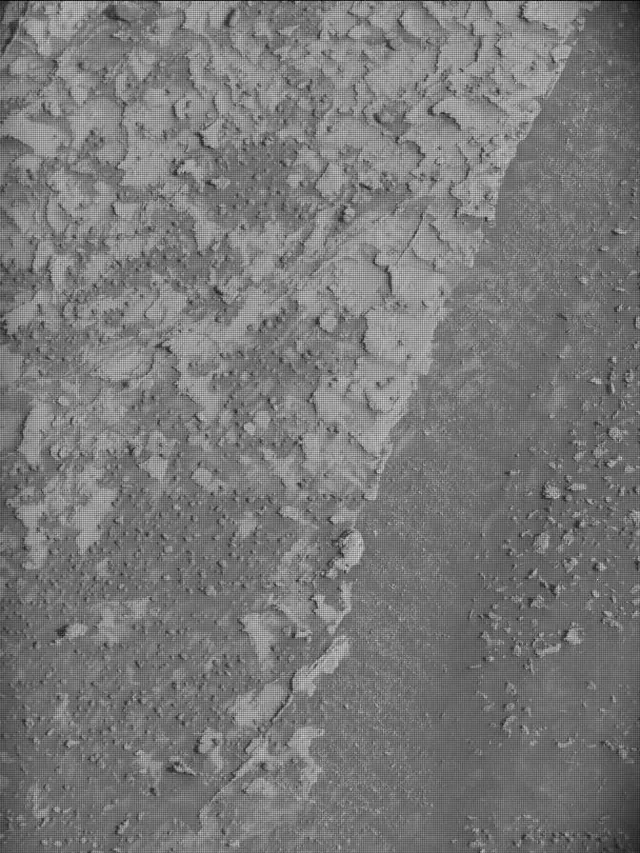 Sol 4950: Mast Camera (Mastcam)