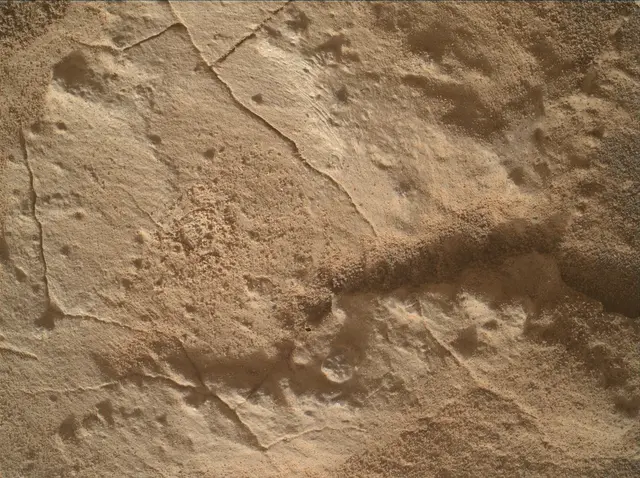 Sol 4950: Mars Hand Lens Imager (MAHLI)