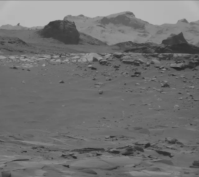 Sol 4951: Mast Camera (Mastcam)