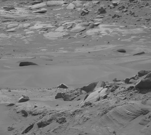Sol 4951: Mast Camera (Mastcam)