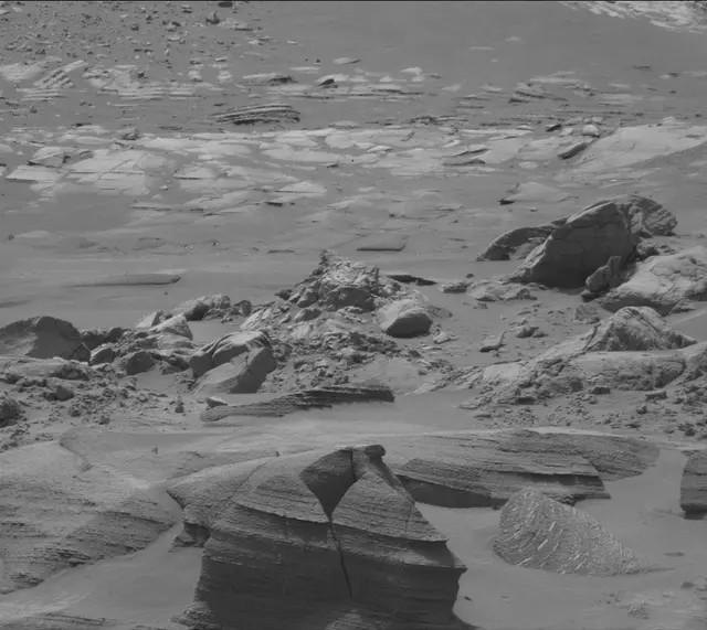 Sol 4951: Mast Camera (Mastcam)
