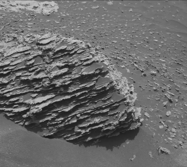 Sol 4951: Mast Camera (Mastcam)