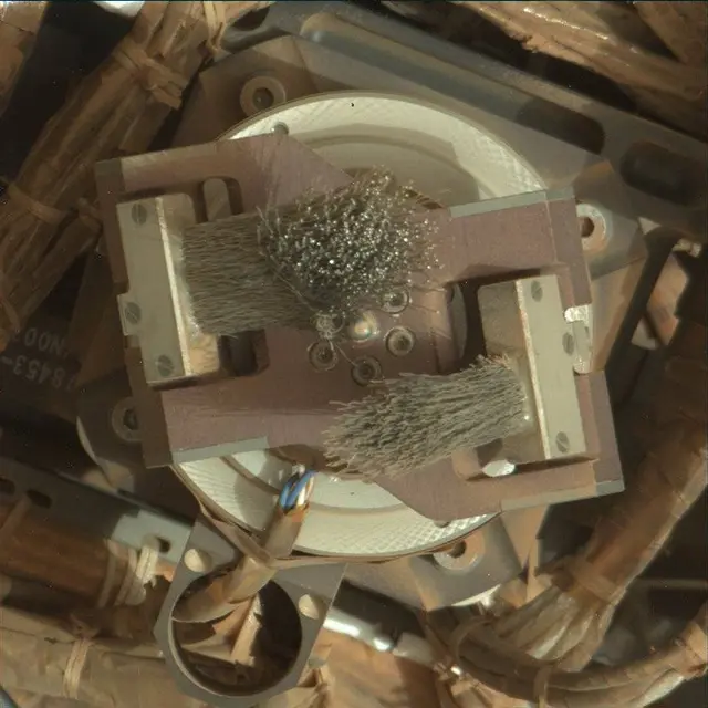 Sol 4951: Mast Camera (Mastcam)
