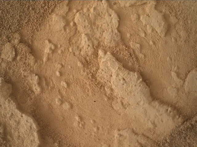 Sol 4951: Mars Hand Lens Imager (MAHLI)