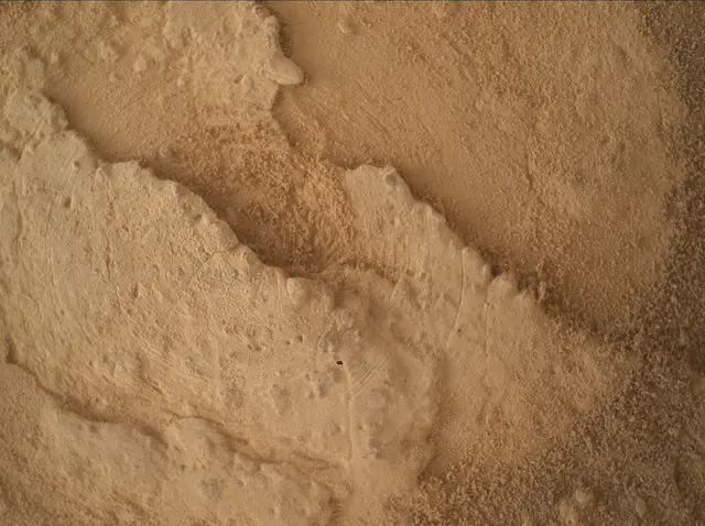 Sol 4951: Mars Hand Lens Imager (MAHLI)