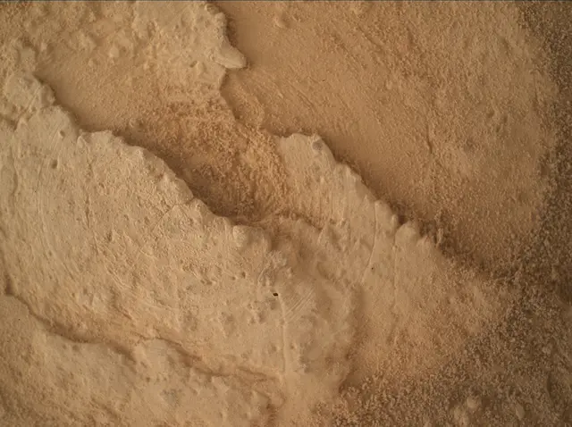 Sol 4951: Mars Hand Lens Imager (MAHLI)